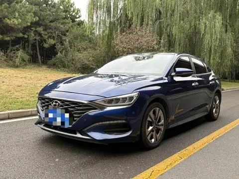 Hyundai 菲斯塔 2019 — фото 1
