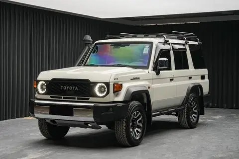 Toyota 兰德酷路泽70 Series 2025