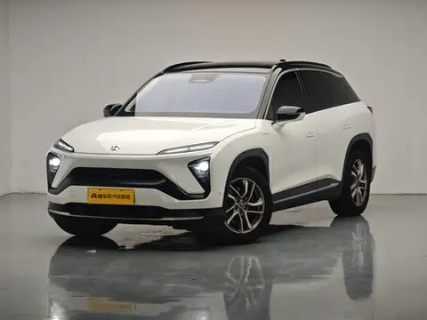 NIO ES6 2020