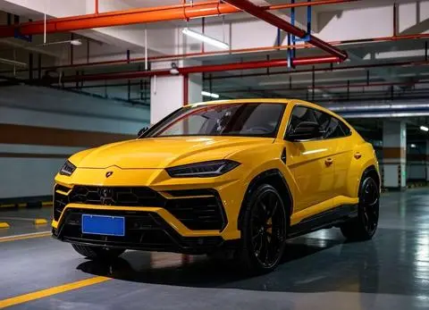 Lamborghini Urus 2021