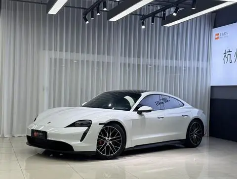 Porsche Taycan 2019