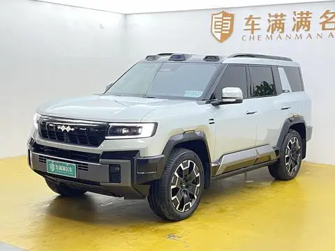 BYD Leopard 8 2025