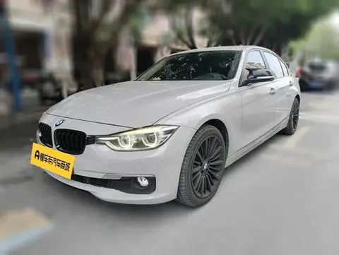 BMW 3 Series 2018 — фото 1