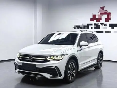 Volkswagen Tiguan L 2023