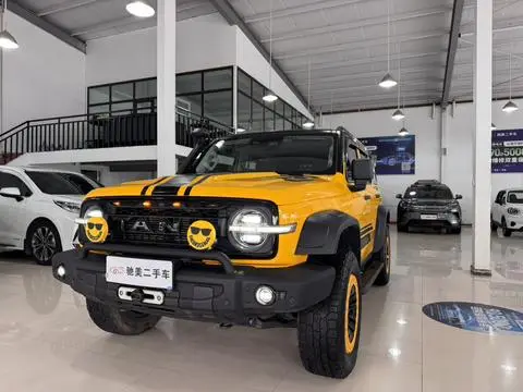 TANK 300 2022