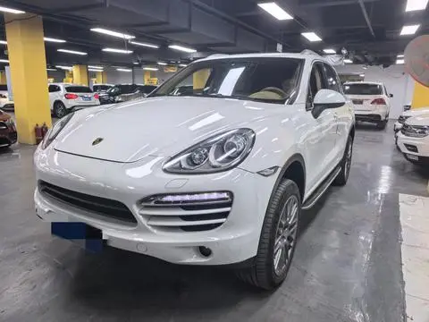 Porsche Cayenne 2011