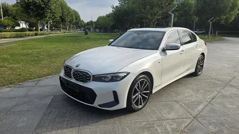 BMW 3 Series 2023