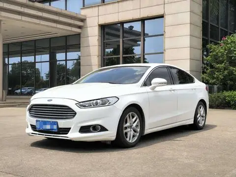 Ford 蒙迪欧 2013