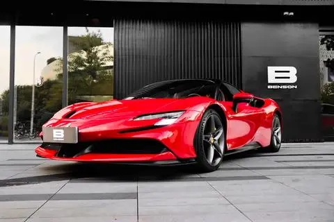 Ferrari SF90 2019