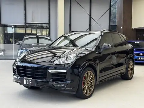 Porsche Cayenne 2015