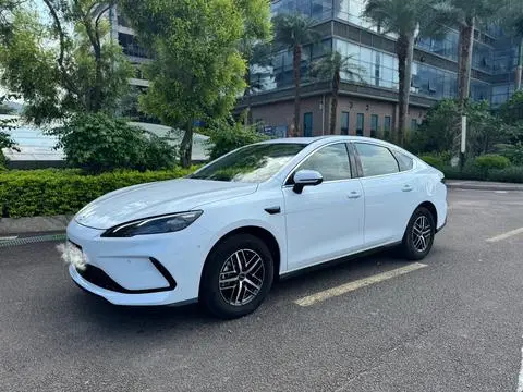 BYD Seal 05 2025