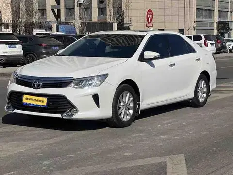 Toyota Camry 2015