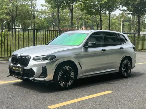 BMW iX3 2022