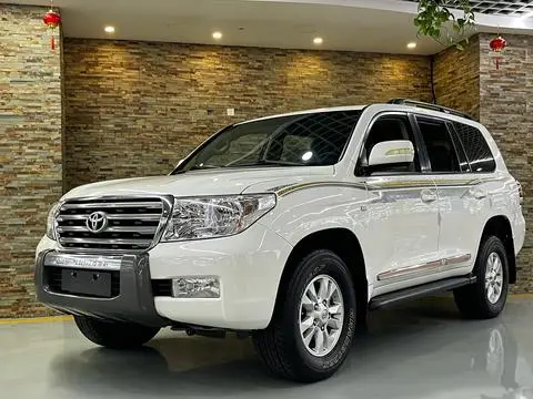 Toyota 兰德酷路泽 2010