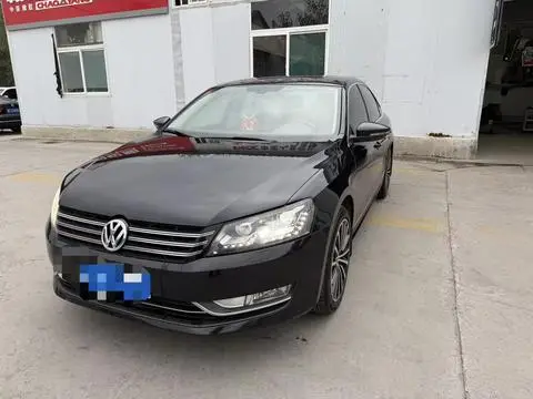 Volkswagen Passat 2015 — фото 1