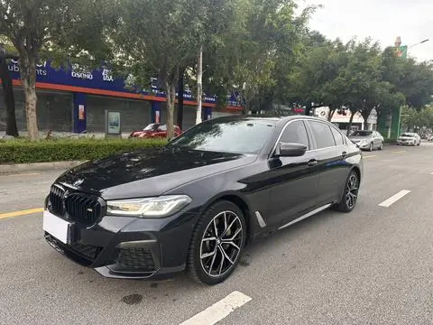 BMW 5 Series 2021