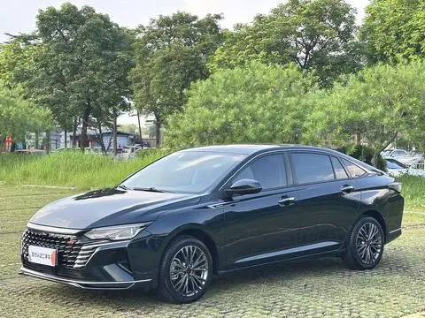 Dongfeng 奕炫MAX 2021 — фото 1