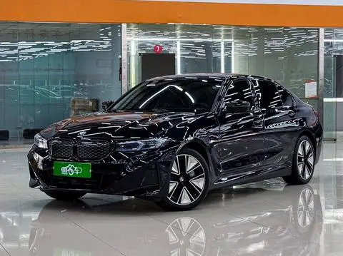 BMW i3 2025
