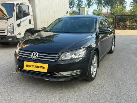Volkswagen Passat 2015 — фото 1