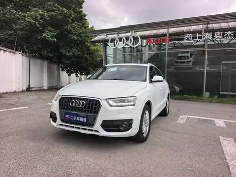 Audi Q3 2015