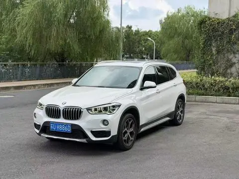 BMW X1 2018 — фото 1