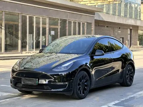 Tesla Model Y 2021 — фото 1