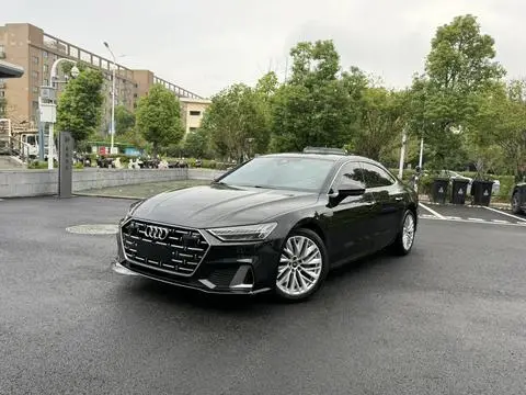 Audi A7L 2022