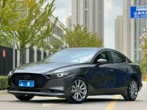 Mazda 3 昂克赛拉 2022 — фото 1