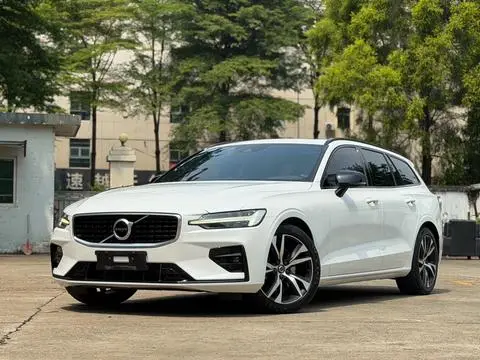 Volvo V60 2020