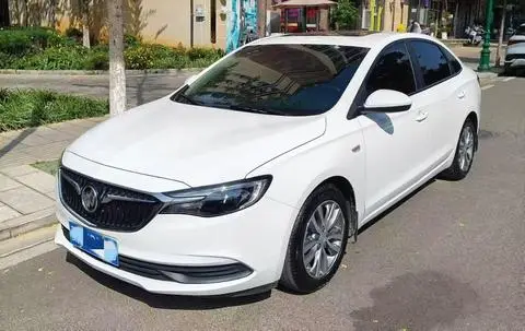 Buick Excelle GT 2021 — фото 1