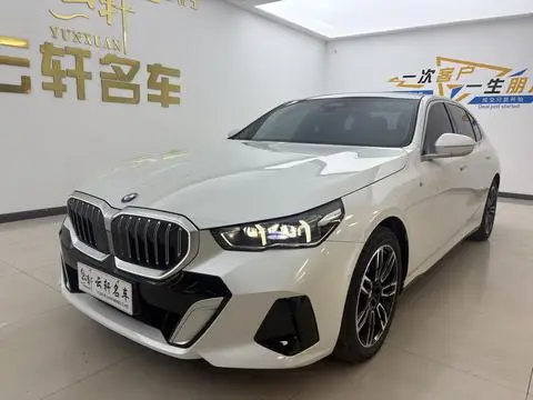 BMW 5 Series 2025