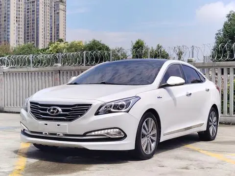 Hyundai 名图 2016 — фото 1