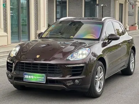 Porsche Macan 2016