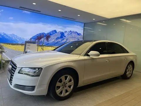 Audi A8 2013