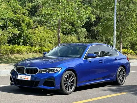 BMW 3 Series 2021 — фото 1
