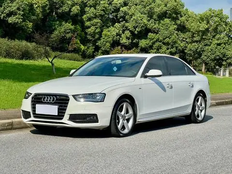 Audi A4L 2016