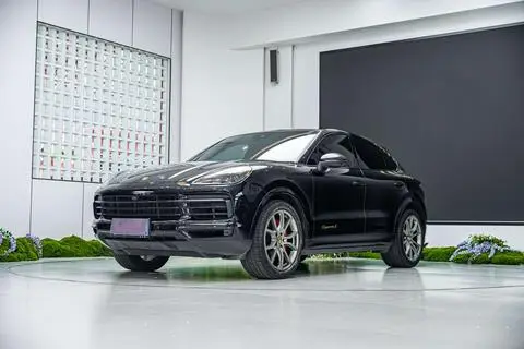 Porsche Cayenne 2023