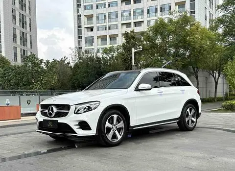 Mercedes-Benz GLC 2017 — фото 1