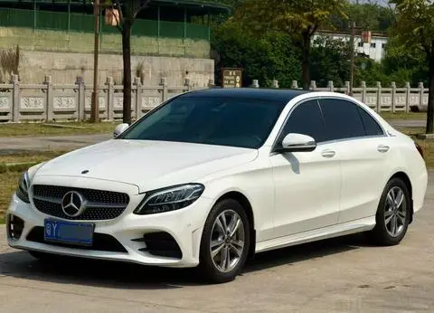 Mercedes-Benz C-Class 2021