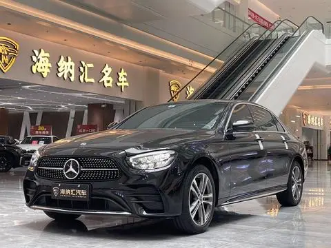 Mercedes-Benz E-Class 2022 — фото 1