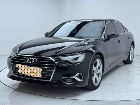 Audi A6L 2022 — фото 1