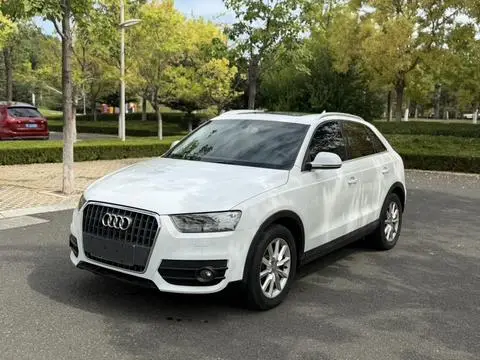 Audi Q3 2013 — фото 1