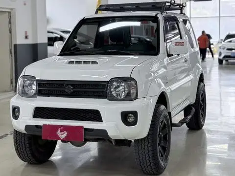 Suzuki 吉姆尼 2015