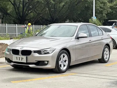 BMW 3 Series 2015 — фото 1