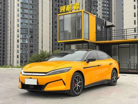 BYD Han L EV 2025 — фото 1