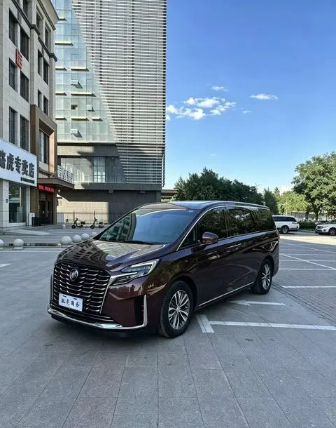 Buick GL8 2023