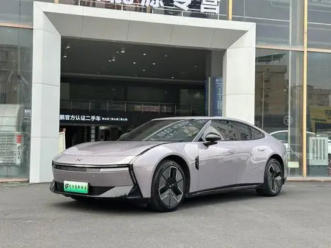 XPeng 小鹏P7 2025