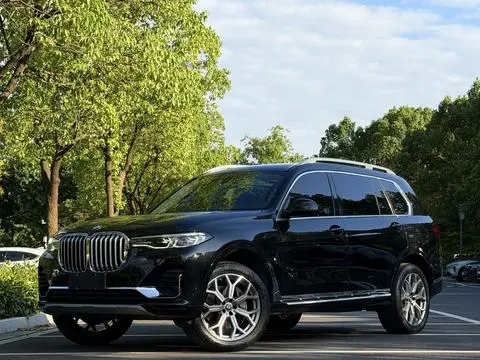 BMW X7 2021