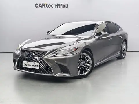 Lexus LS 2018