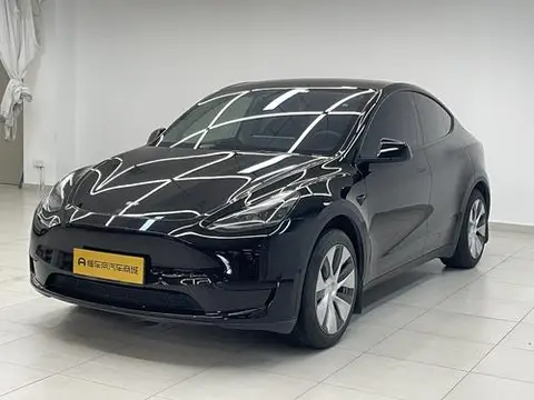Tesla Model Y 2022 — фото 1